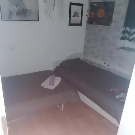 Hellfest 26 Bed & Breakfast *